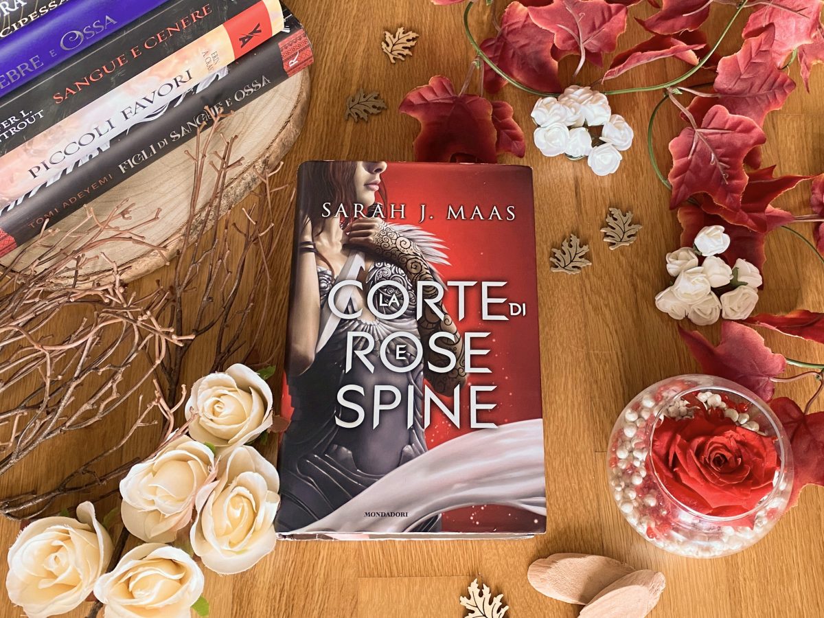 la corte di rose e spine saga